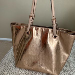 Michael Kors Rose Gold Shoulder bag 💛